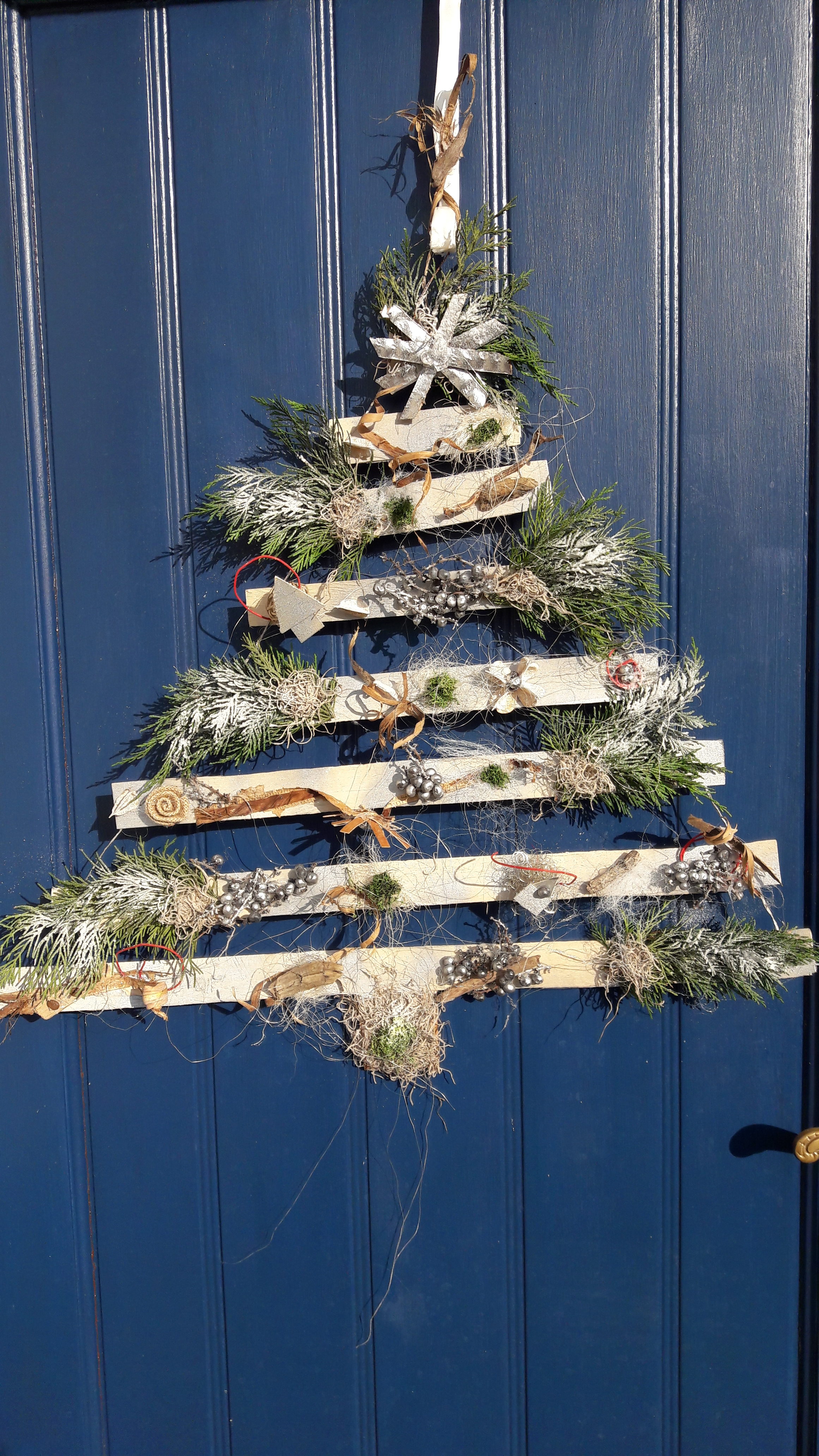 ♫ Jingle bells, jingle bells, Jingle all the way ♪ ♫